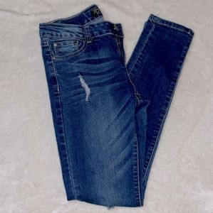 Rock n Royal Distressed jeans Size 7